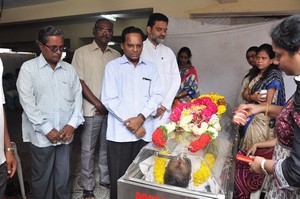 Celebs Pay Tribute To Kondavalasa Laxmana Rao